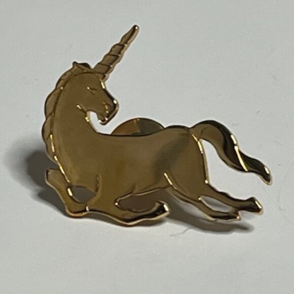 VTG Avon Gold Tone Flying Leaping Unicorn Jewelry Lapel Vest Cap Hat Tie Pin - Picture 1 of 13